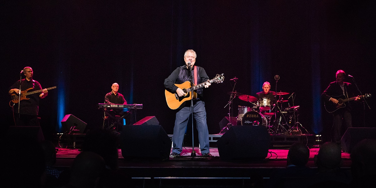 Celebrate the Legendary Max Boyce at His 50th Anniversary Concerts