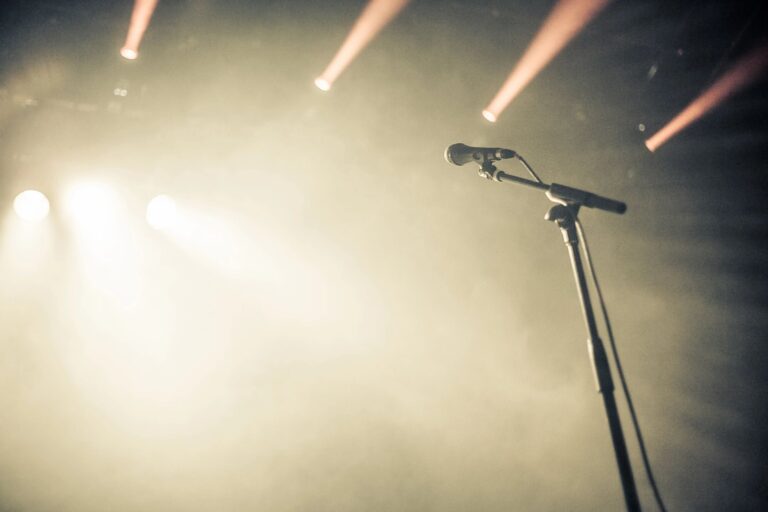 Stereophincs And Sir Tom To Play Cardiff Festive Show Stereophincs And Sir Tom To Play Cardiff Festive Show